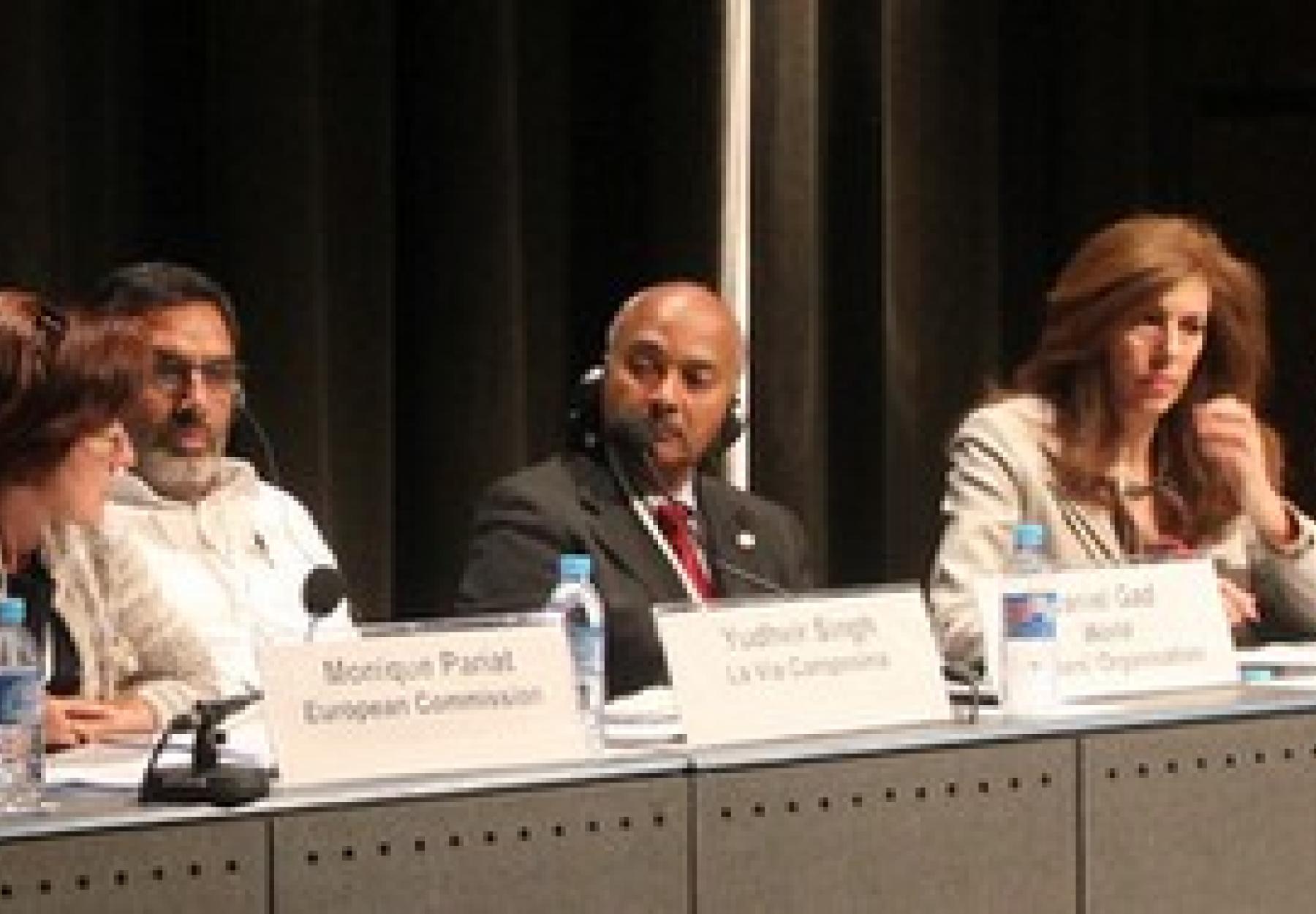 العربية  في المؤتمر الدولي حول الزراعة الأسرية والبحوث