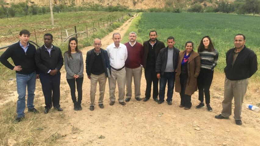 ورشة تنظيمية أولى للجنة المصغرة من المزارعين والعربية في دير علا